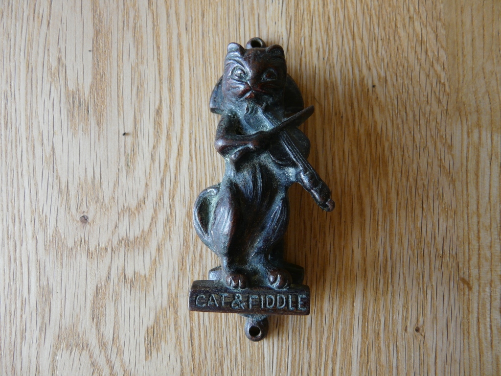 Antique Cat & Fiddle Door Knocker D0470715 Antique Door knockers