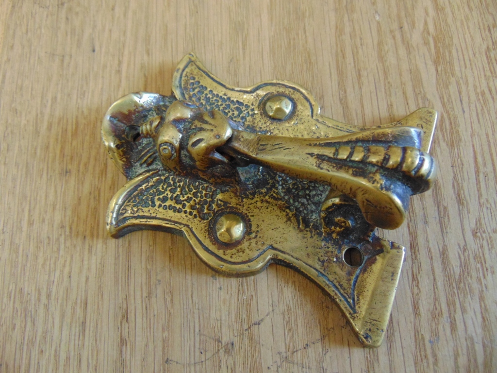 Mythical Creature Door Knocker D4040114 Antique Door knockers