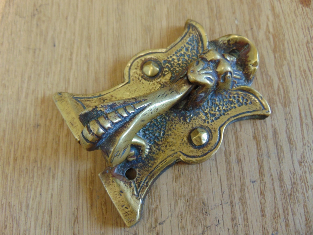 Mythical Creature Door Knocker D4040114 Antique Door knockers