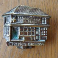 D246_1215_'The_Old_Curiosity_Shop'_Brass_Door_Knocker